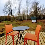 Quiet With Panoramic View And Fenced Garden * 텐빌