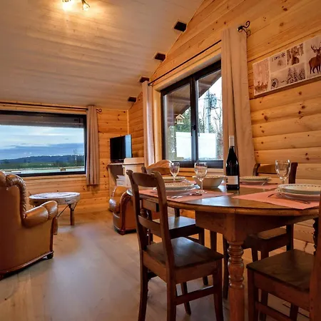 With Panoramic View & Fenced Garden *