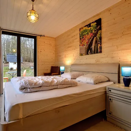 Chalet Quiet With Panoramic View And Fenced Garden Tenneville