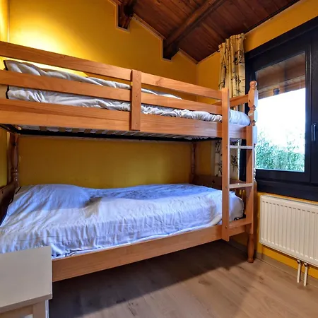 Horská chata Quiet With Panoramic View And Fenced Garden Tenneville