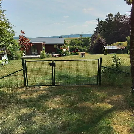 Chalet Quiet With Panoramic View And Fenced Garden Tenneville